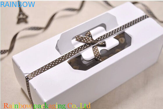 পরিষ্কার উইন্ডো চকোলেট প্যাকেজিং বাক্স হ্যান্ডেল পুনর্ব্যবহারযোগ্য ম্যাট / গ্লাস Lamination