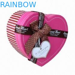 হার্ট আকৃতির শোভাকর বিলাসিতা পুনর্ব্যবহৃত উপহার কাগজ বাক্স, চকোলেট জন্য গোলাপী কাগজ বাক্স