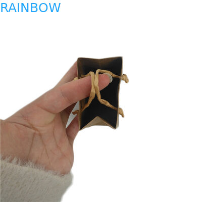 ছোট কাস্টমাইজড পেপার ব্যাগগুলি হ্যান্ডেল সহ উপহার ক্যান্ডি ফুড প্যাকেজিং দাঁড়ায়