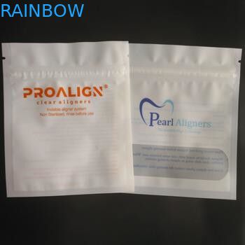 পাইকারি পুনর্ব্যবহারযোগ্য থ্রি সাইড সিলড মাইলার প্যাকেজিং দাঁত সংযোজক জিপার দিয়ে দাঁত যত্নের জন্য