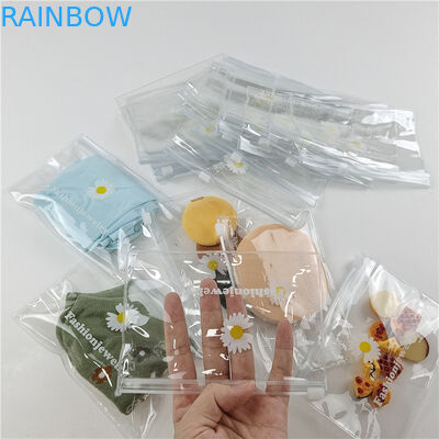 কাস্টমাইজড আকার এবং রঙের সাথে কমস্টিকের জন্য উচ্চ স্বচ্ছ পিই উপাদান প্লাস্টিকের প্যাকেজিং ব্যাগ