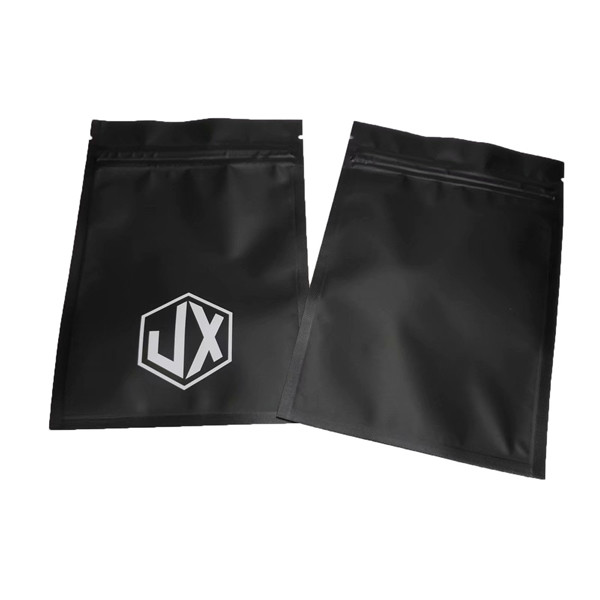 ম্যাট ব্ল্যাক থ্রি সাইড সিল ক্যাবল ইউএসবি প্লাস্টিক প্যাকেজিং ব্যাগ সঙ্গে জিপার