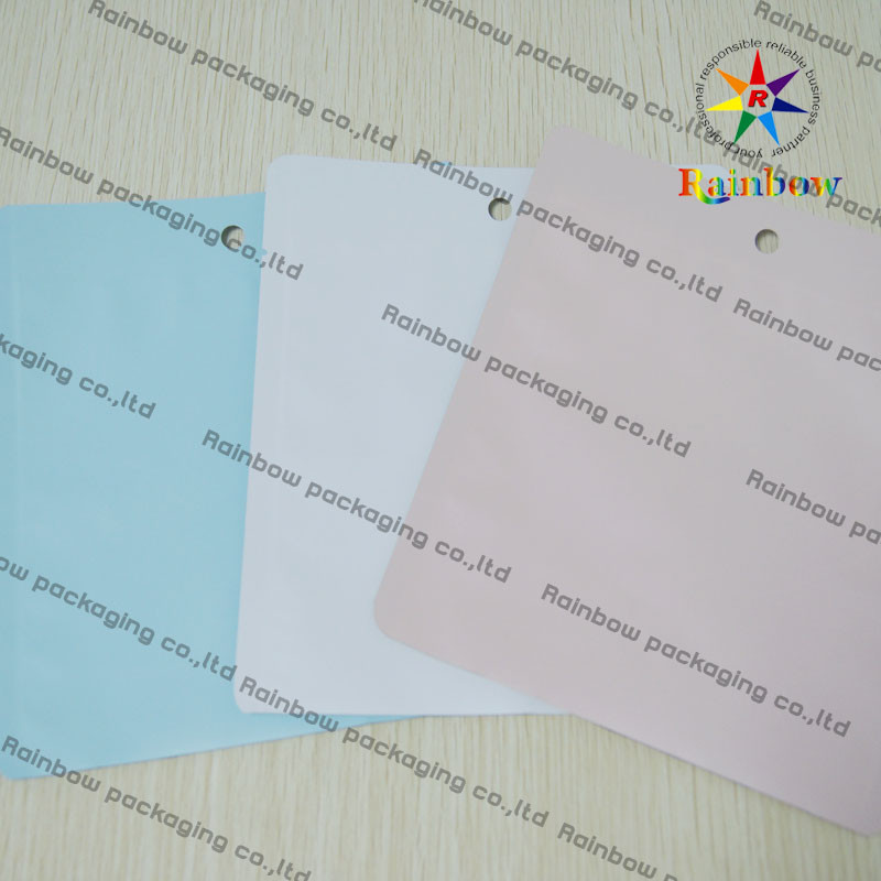 1 পরিষ্কার সাফ এবং মুদ্রণ সঙ্গে স্টাইলিশ পিভিসি প্লাস্টিক প্রসাধনী প্যাকেজিং ব্যাগ