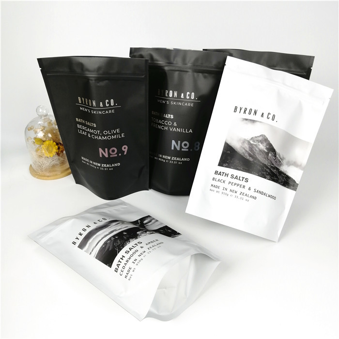 100% পুনর্ব্যবহারযোগ্য বায়োডিগ্রেডেবল কাস্টম লোগো পুনঃসারণযোগ্য ম্যাট ব্ল্যাক কুকিজ ফয়েল মাইলার জিপলক ব্যাগগুলি থলি থুথু