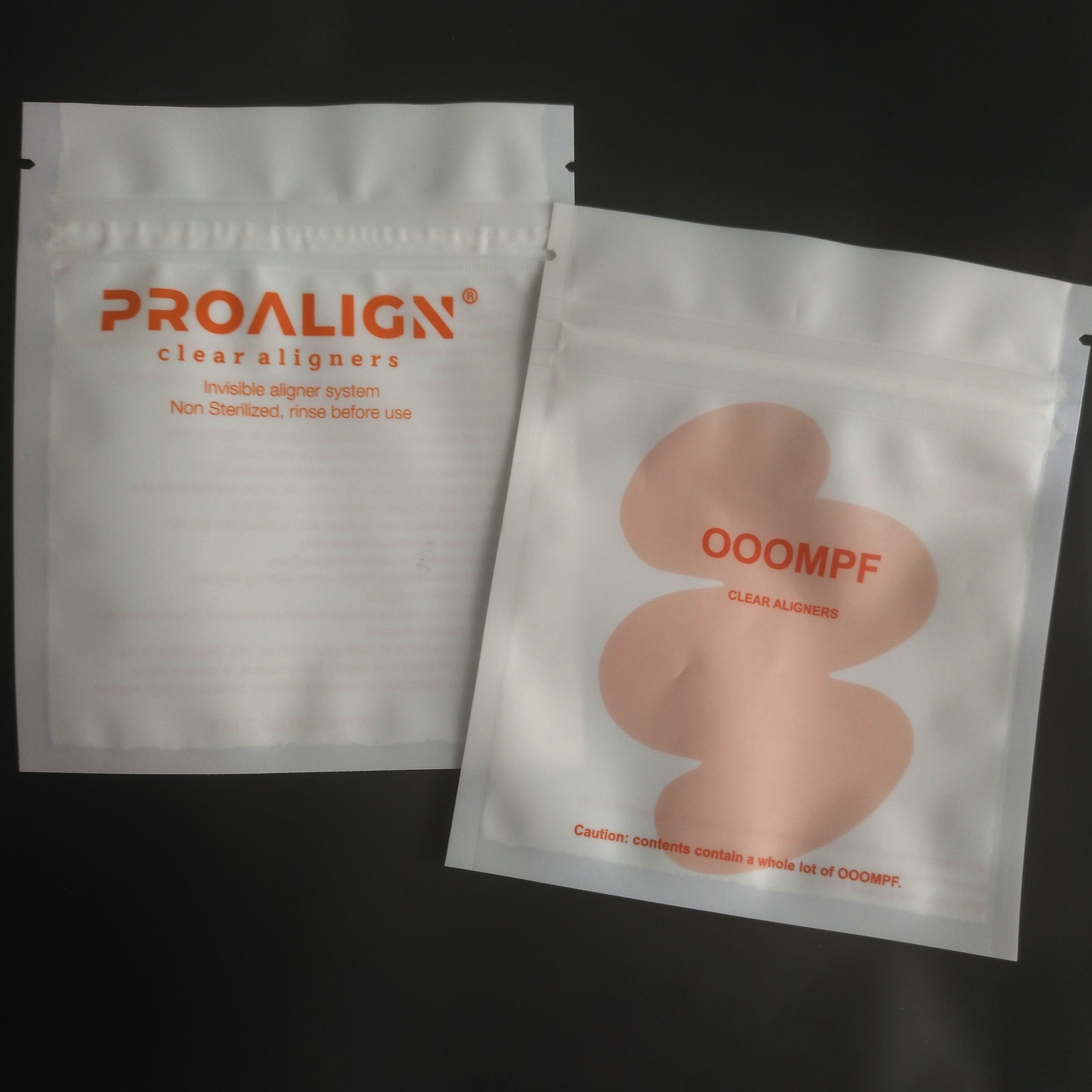 MOPP Vmpet প্লাস্টিক জিপ লক প্যাকেজিং ম্যাট দাঁত পরিষ্কার অ্যালাইনার্স ISO