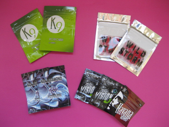 জিপ লক সঙ্গে ই এম কাস্টমাইজড ভেষজ ধূপ প্যাকেজিং ব্যাগ