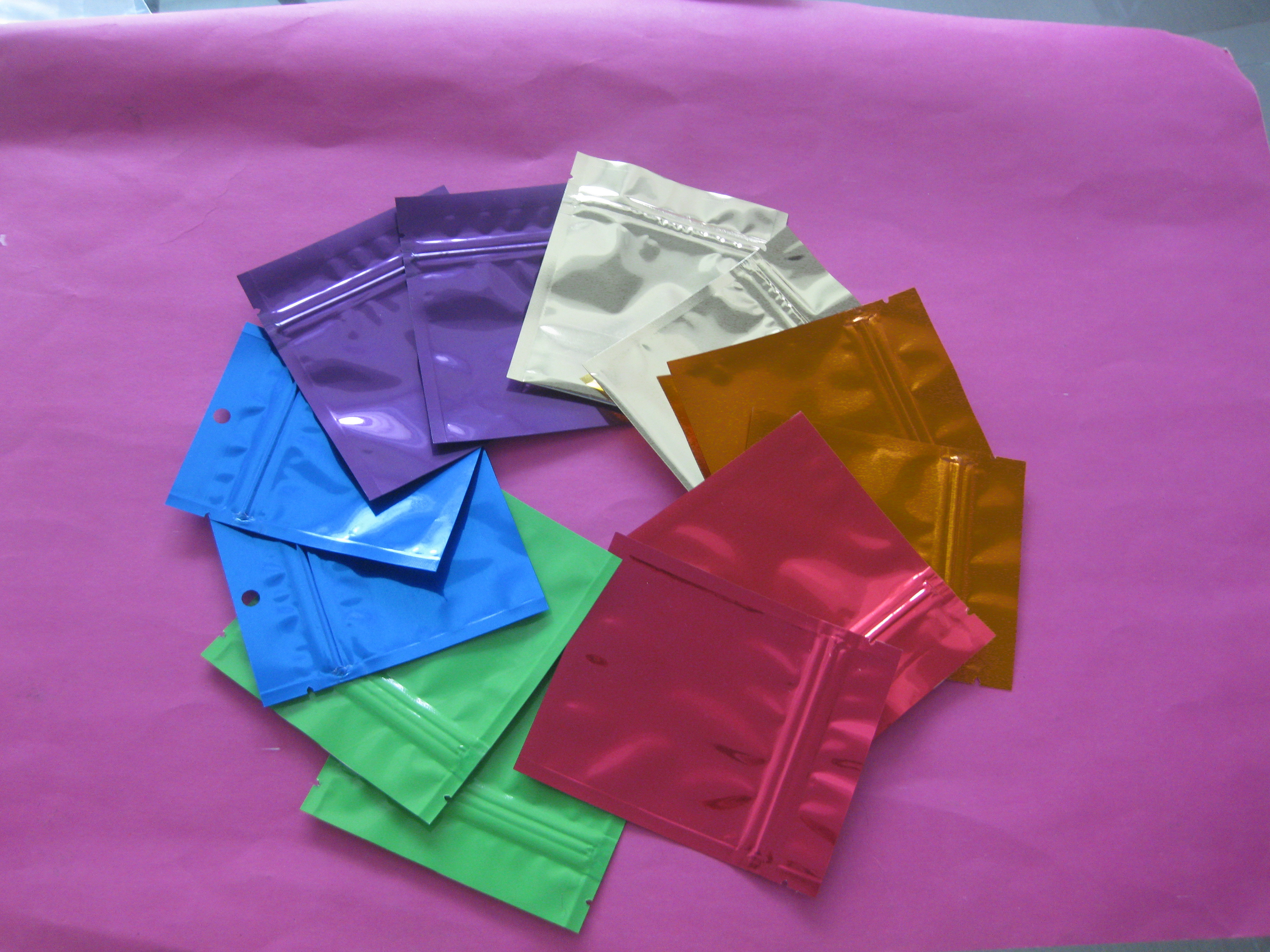 সামান্য Ziplock Mylar খাদ্য Snack ব্যাগ প্যাকেজিং টিয়ার নোচ সঙ্গে