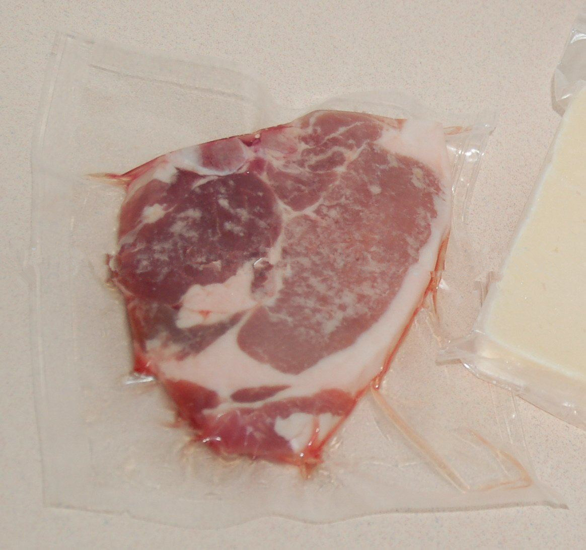 PET / PE খাদ্য গ্রেড ভ্যাকুয়াম সীল ব্যাগ নীচে Gusset সঙ্গে রঙিন মুদ্রণ